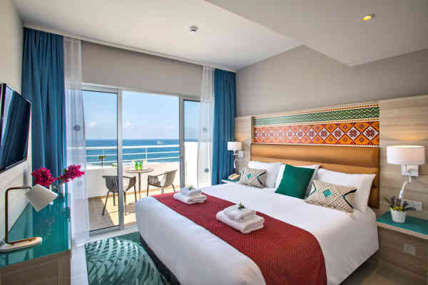 Executive Sea View Suite