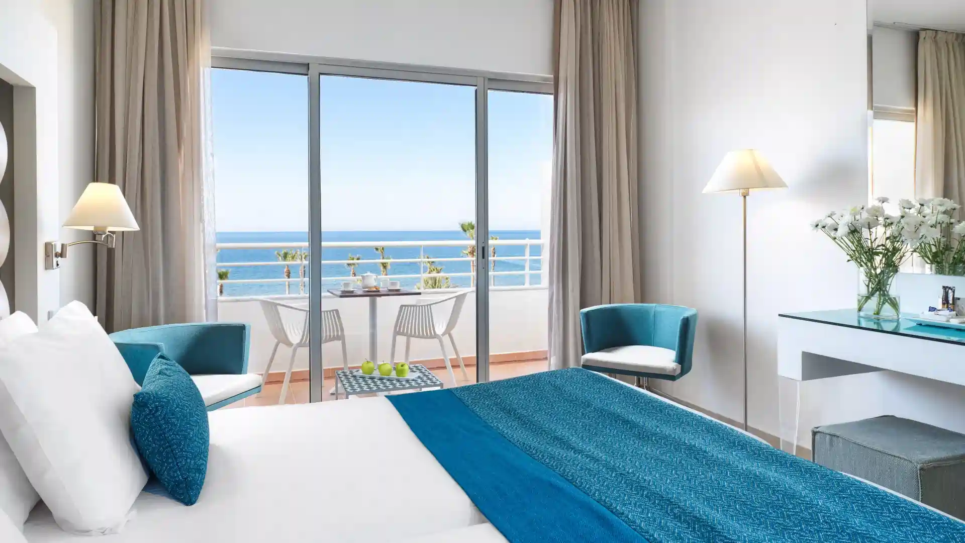 Twin/Double Sea View Room