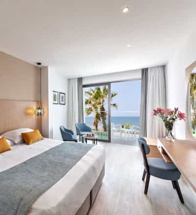 Twin/Double Sea View rooms