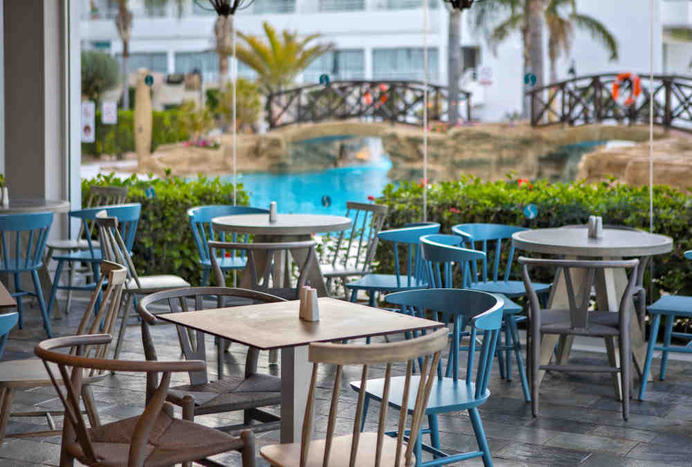 Leonardo Hotels & Resorts Mediterranean - mourayioGreekRestaurant_05