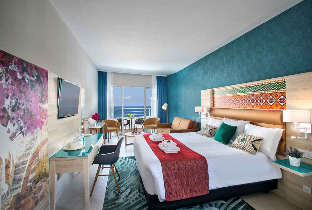 Leonardo Hotels & Resorts Mediterranean - juniorSuiteSeaView_01.jpg