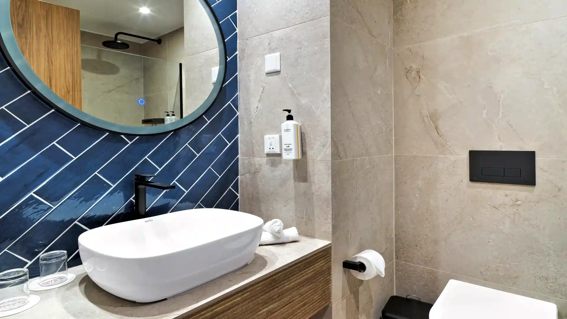 Leonardo Hotels & Resorts Mediterranean - swimUpFamilyRoomGardenView_01