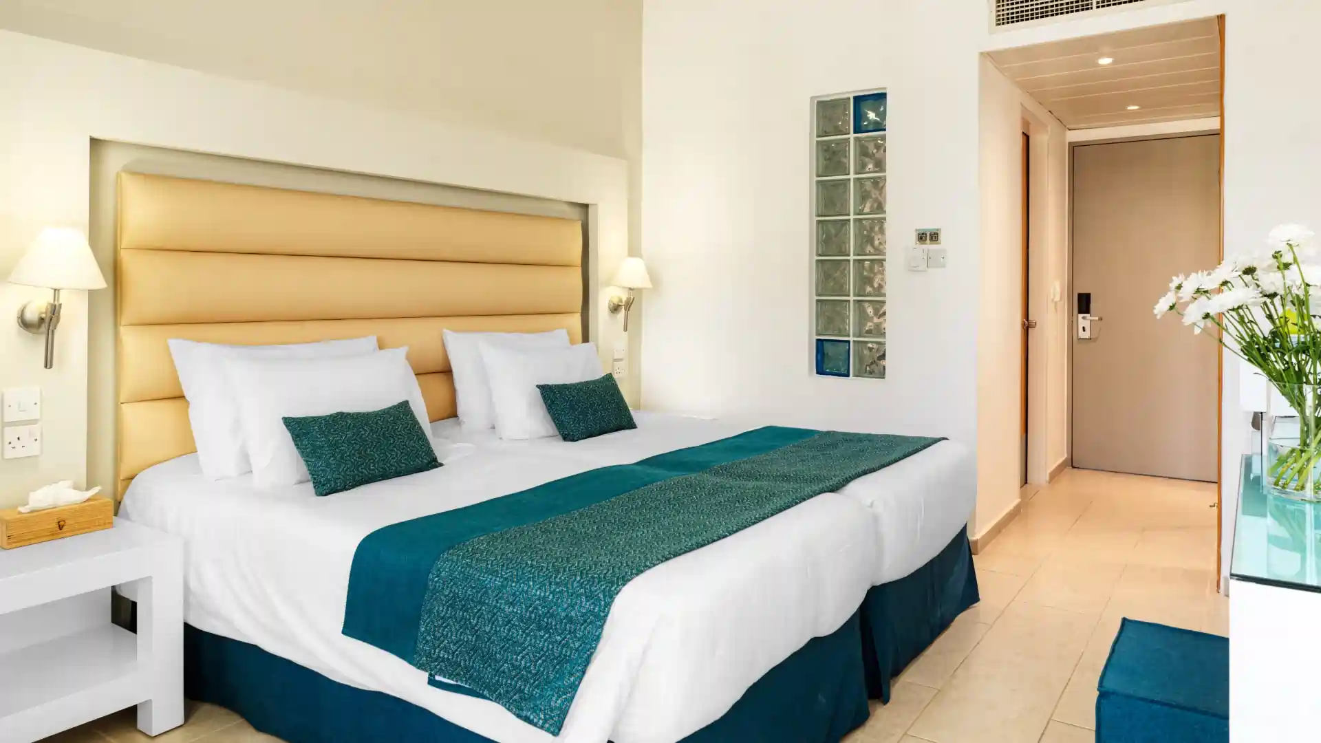 Leonardo Hotels & Resorts Mediterranean - twinDoubleInlandView_02