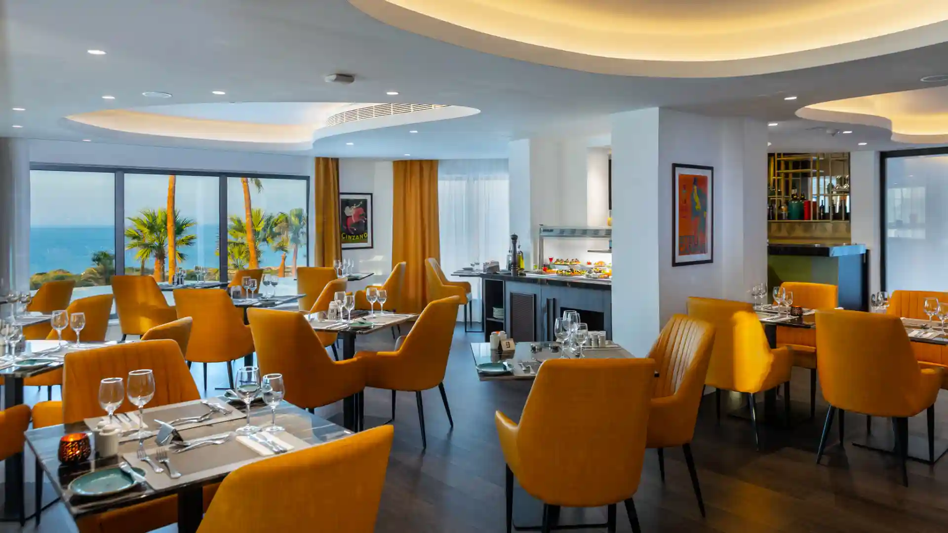 Leonardo Hotels & Resorts Mediterranean - littleItaly_01