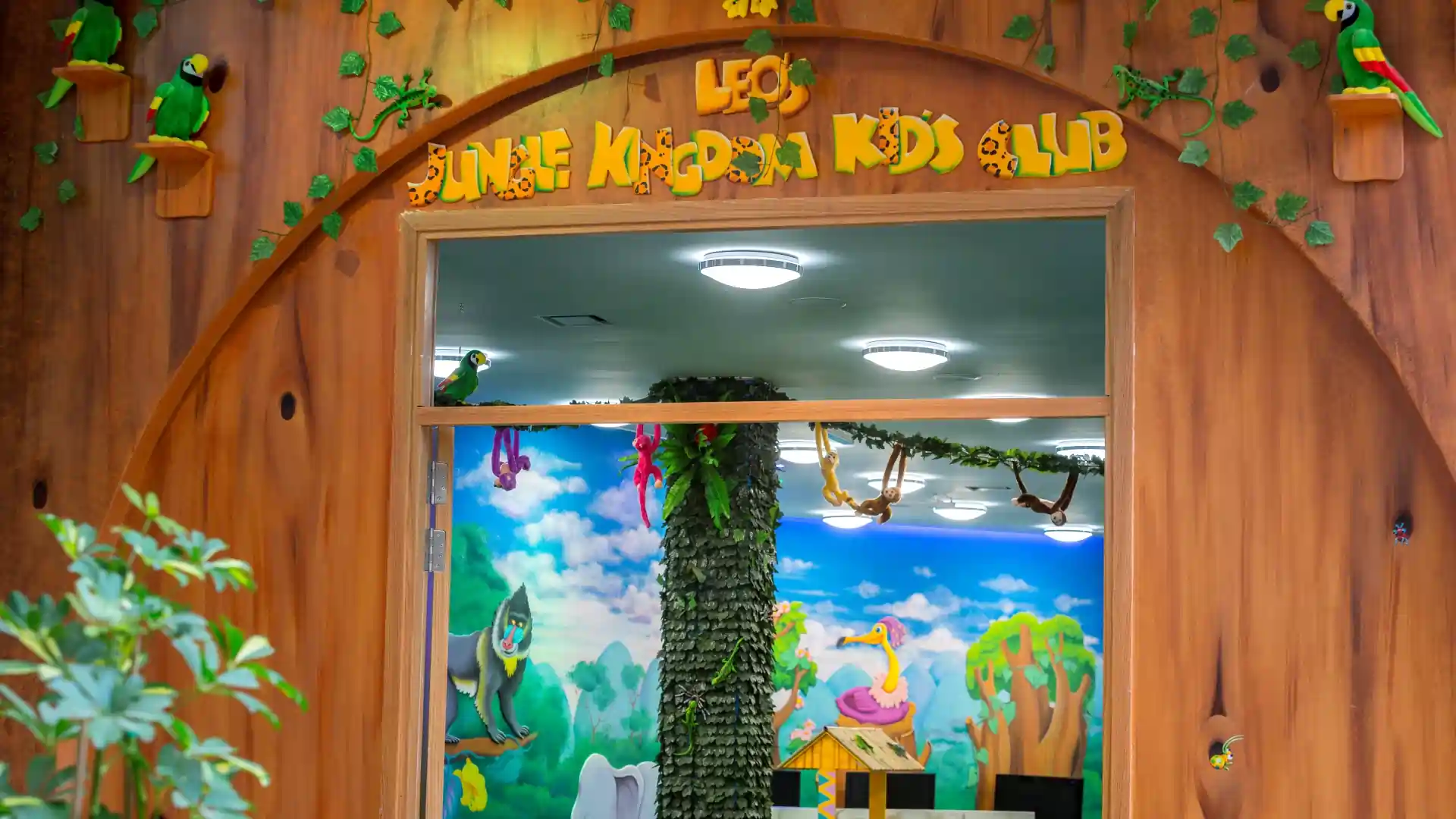 Leonardo Hotels & Resorts Mediterranean - leosJungleKingdomKidsClub_09
