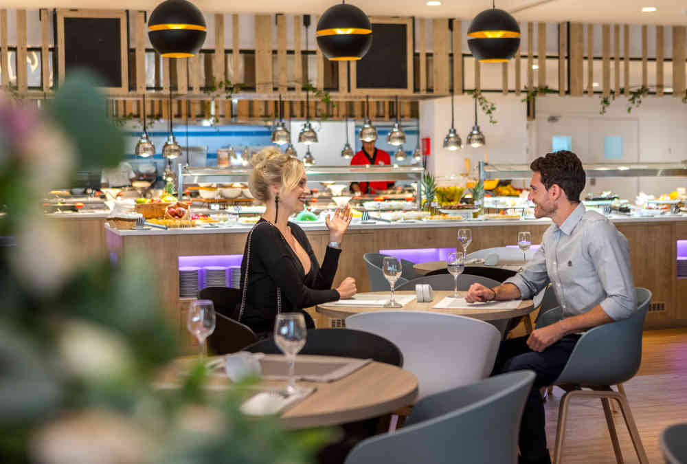 Leonardo Hotels & Resorts Mediterranean - blueHorizonRestaurant_01