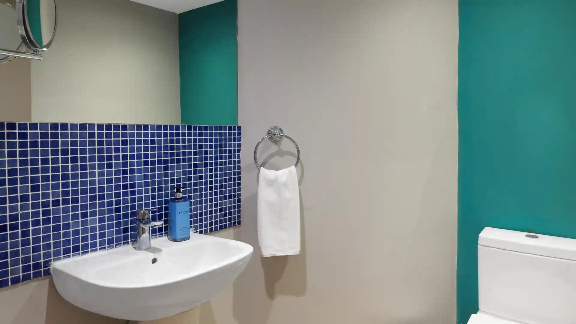 Leonardo Hotels & Resorts Mediterranean - executiveSuiteSeaView_04