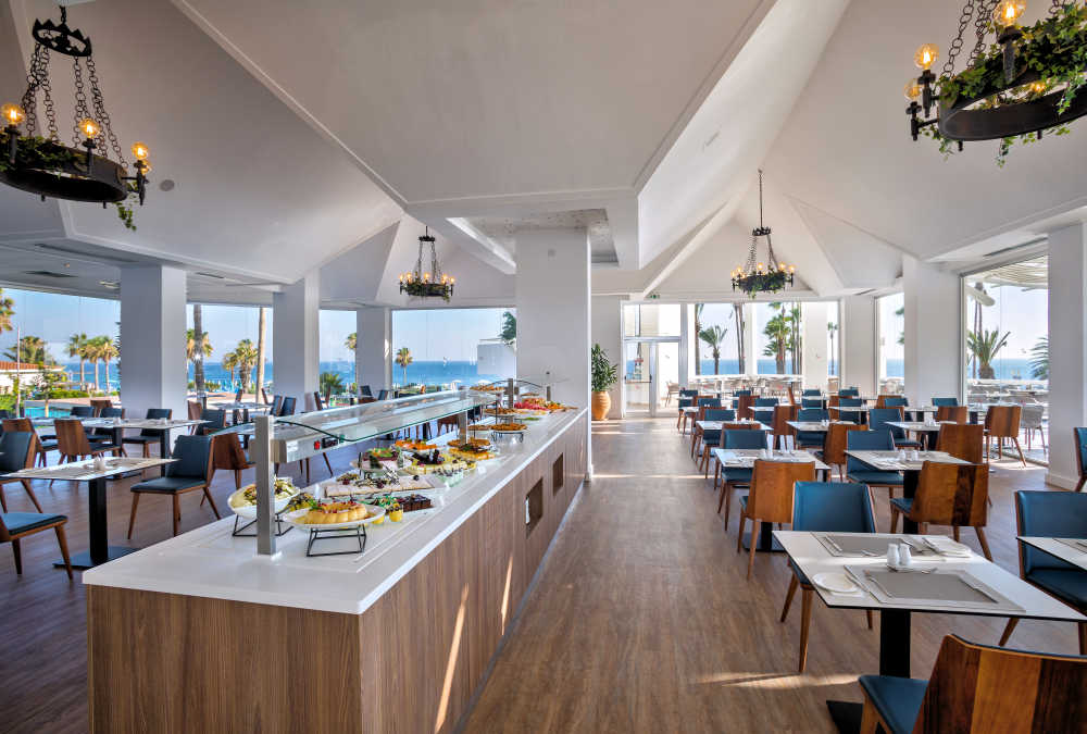 Leonardo Hotels & Resorts Mediterranean - blueHorizonRestaurant_01
