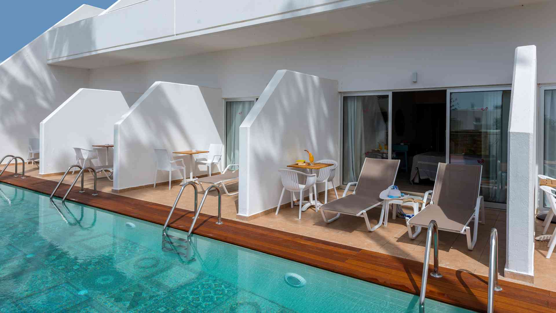 Leonardo Hotels & Resorts Mediterranean - swimUpStudioGardenView_010