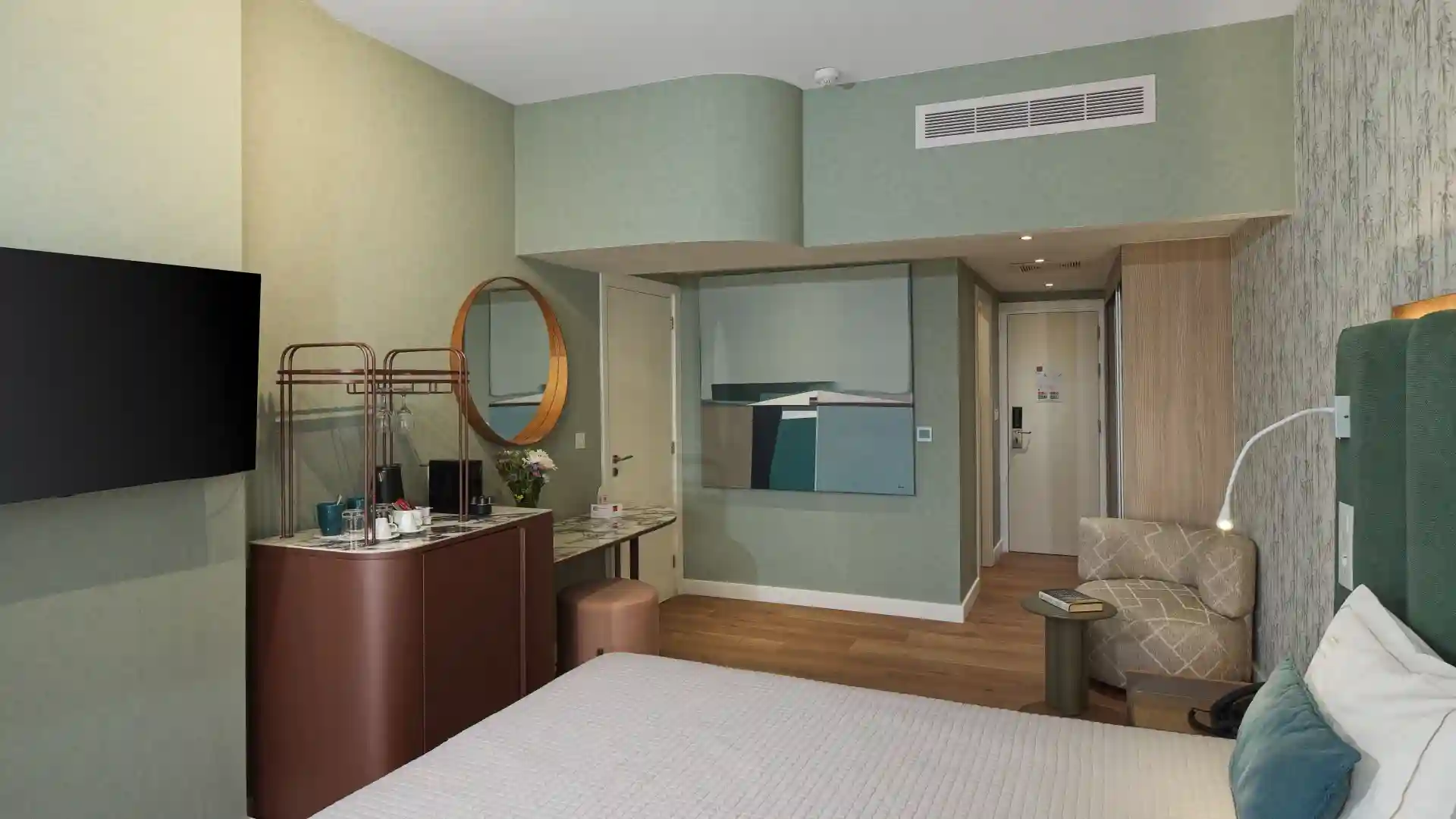 Leonardo Hotels & Resorts Mediterranean - swimUpSuperiorRoom060