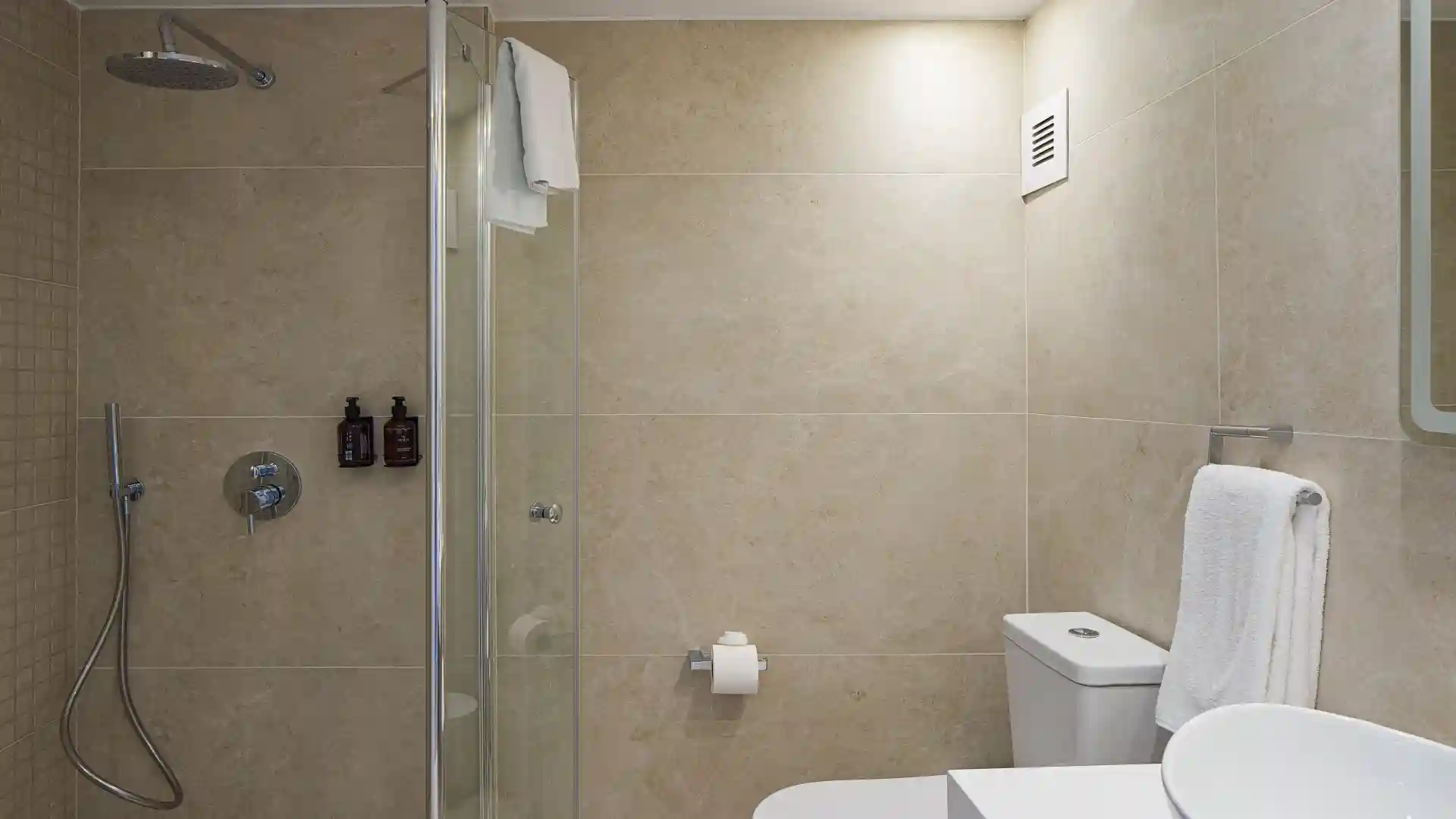 Leonardo Hotels & Resorts Mediterranean - swimUpStudioGardenView_010