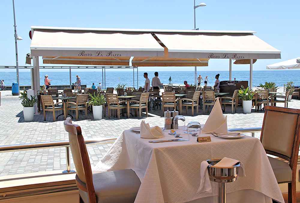 Leonardo Hotels & Resorts Mediterranean - ristoLaPiazza_01