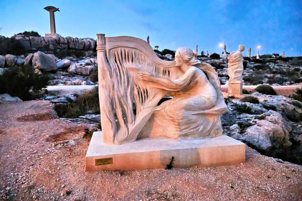 Leonardo Hotels & Resorts Mediterranean - sculpturePark_02